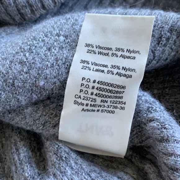 TNA Grey Sweater Small - Picture 4 of 5